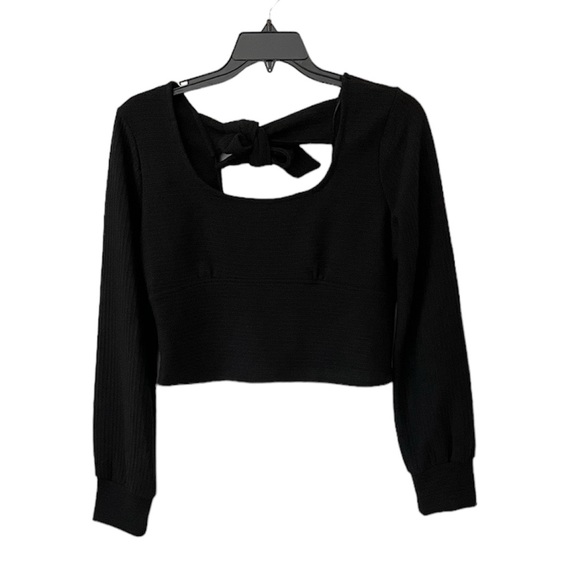 Band Of The Free Tops - Band Of The Free Black Long Sleeve Crop Top With Back Tye NWT
